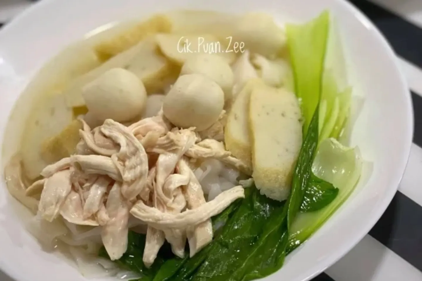 Resepi Kuey Teow Rebus Terengganu menggunakan kway teow MFI