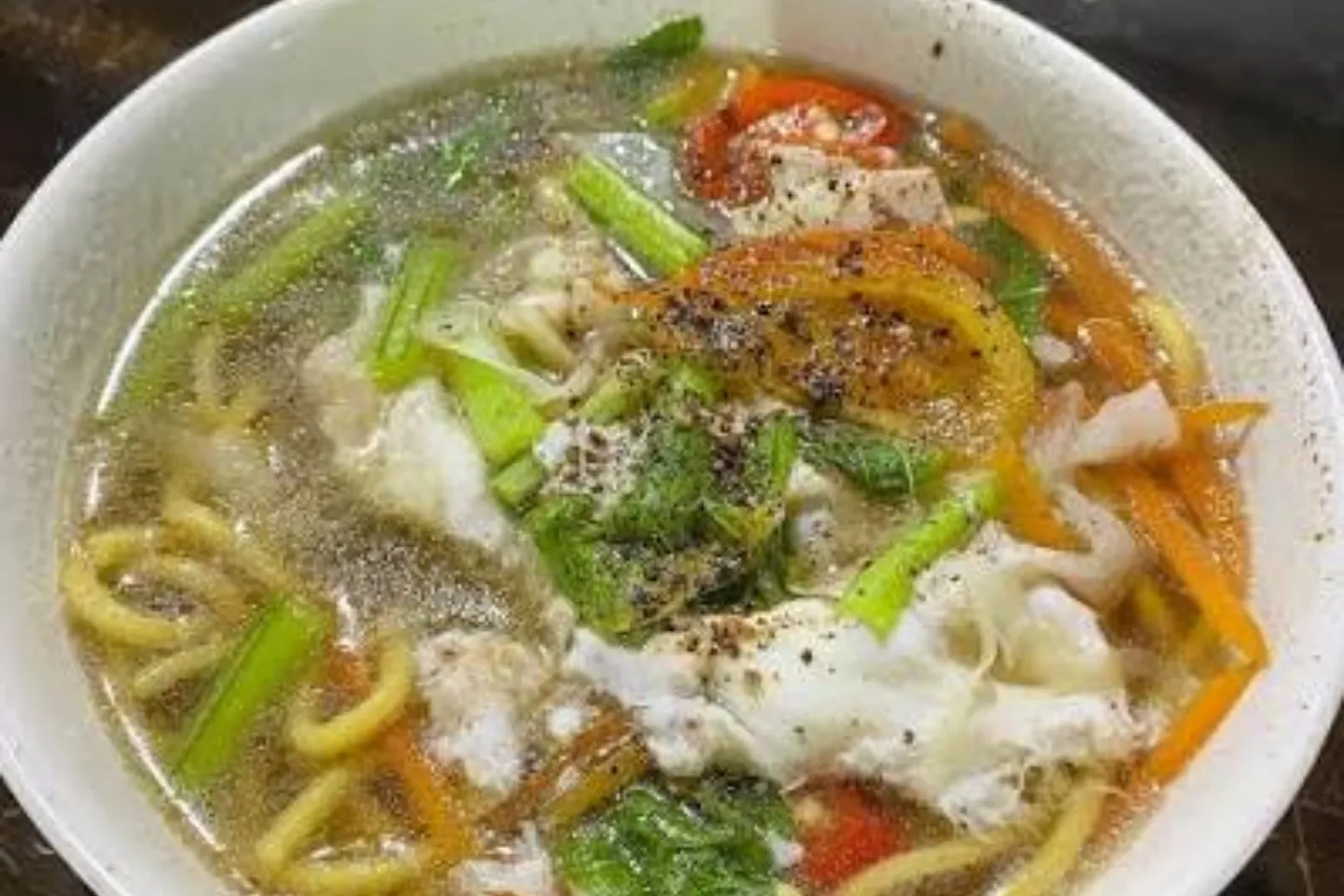 Mee rebus Terengganu bersama bebola ikan