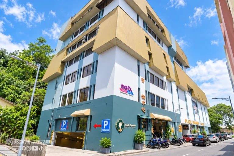 Kawasan parking Plaza Perdana KT, Jalan Kota Lama