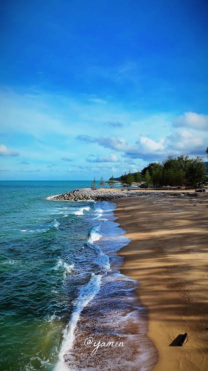 Pantai Sura Tengah, Dungun
